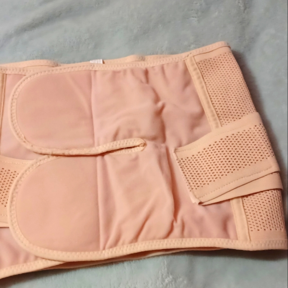 Postpartum waist trainer